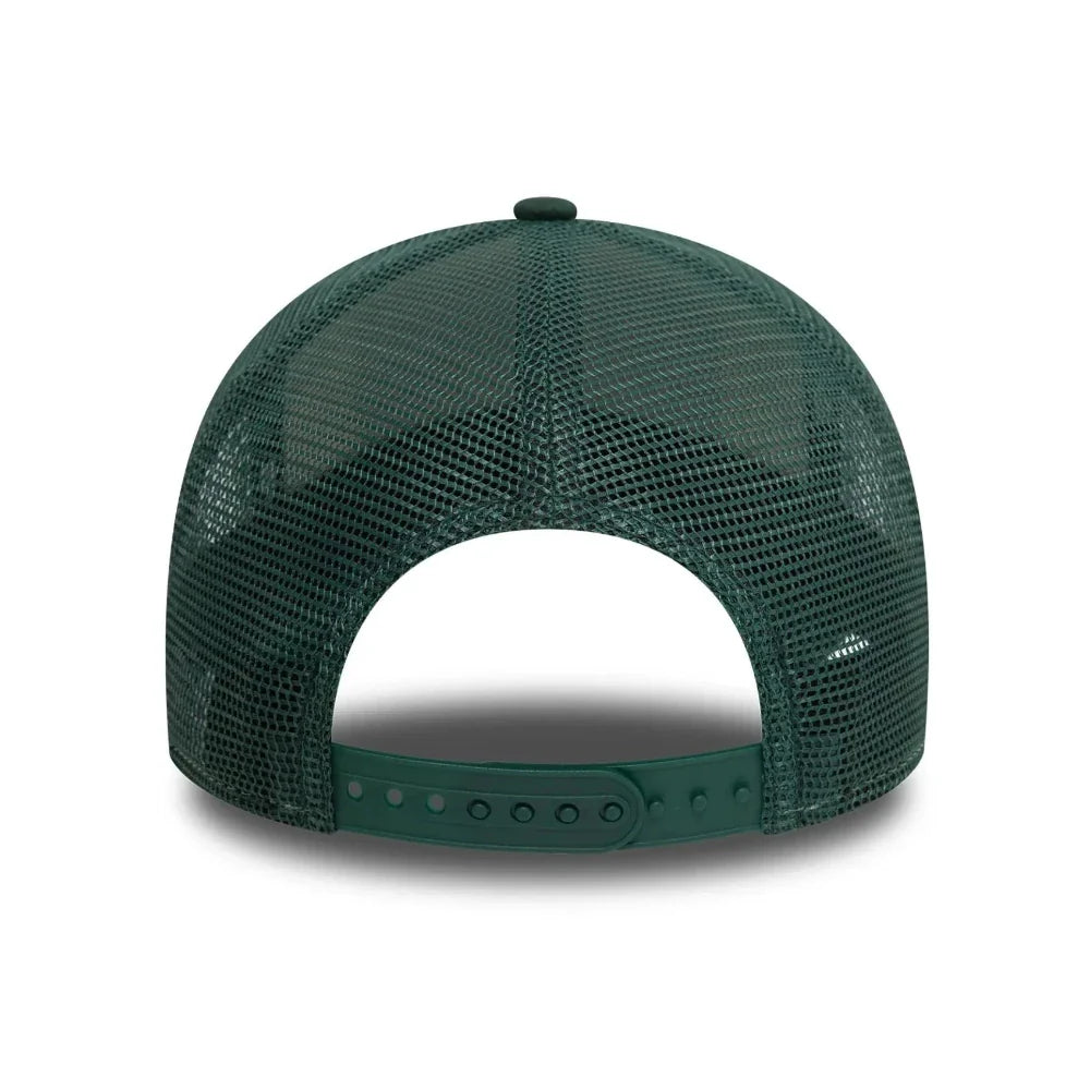 New Era - Aspen Ski Patch Trucker Cap - Green