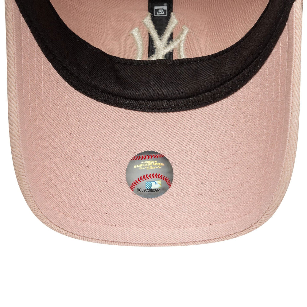 New Era - 9twenty Dye Denim Yankees Cap - Pink