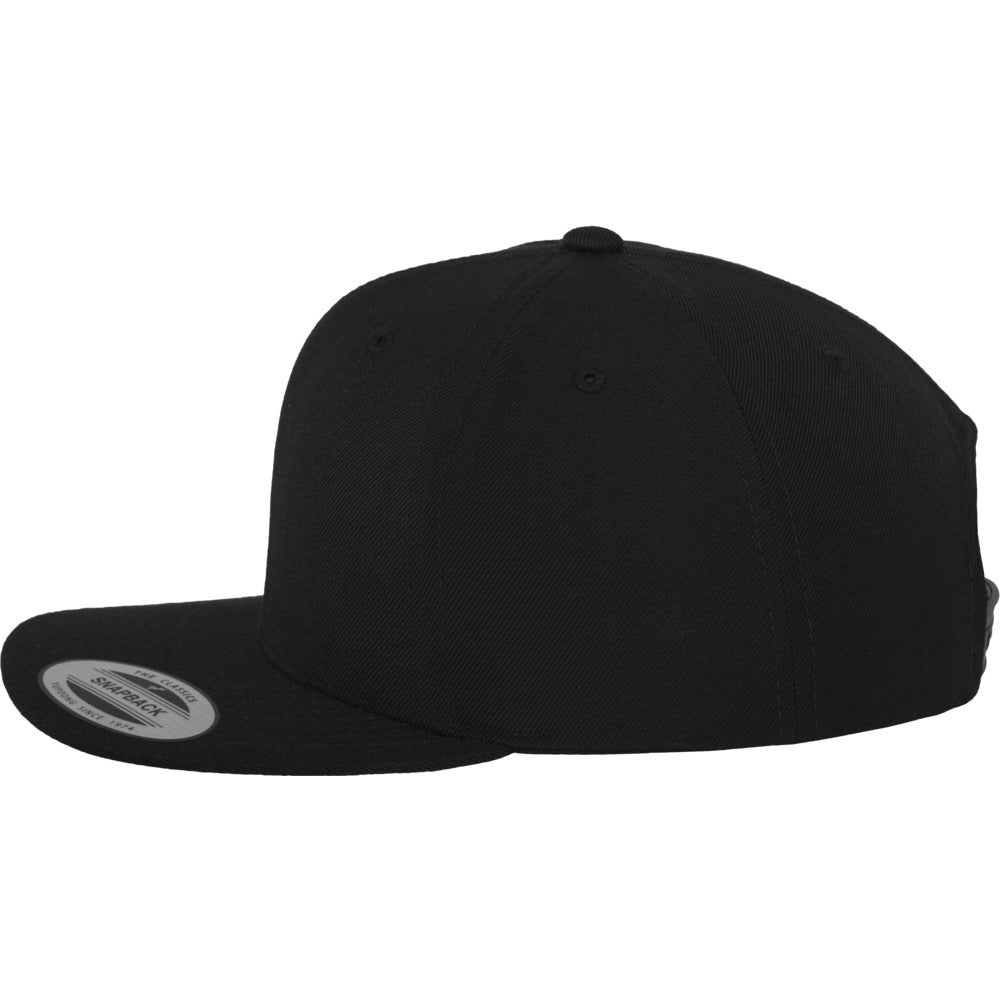 Yupoong - Snapback - Black - capstore.dk