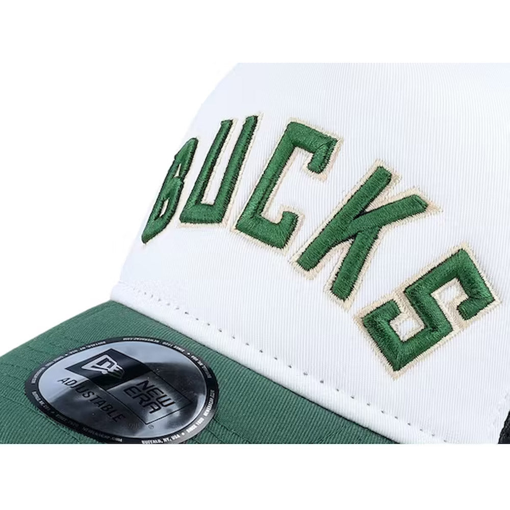 New Era - Team Colour Block Bucks Trucker Cap - Green/White